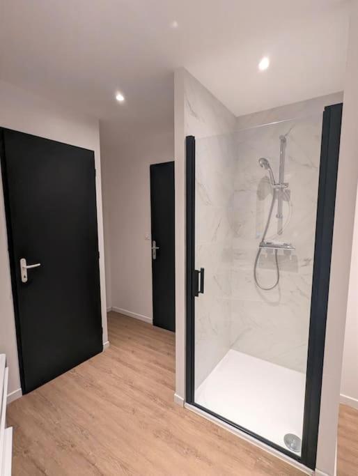 Bienvenue Chez Severine Et Julien Appartement 75M2 Mirefleurs Exterior photo